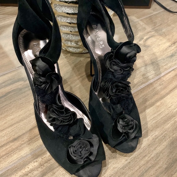 Little Black Dress Heels - Picture 5 of 6